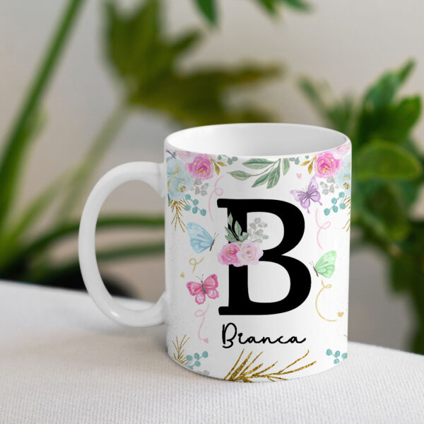 Caneca Floral com Inicial + Nome - Imagem 3